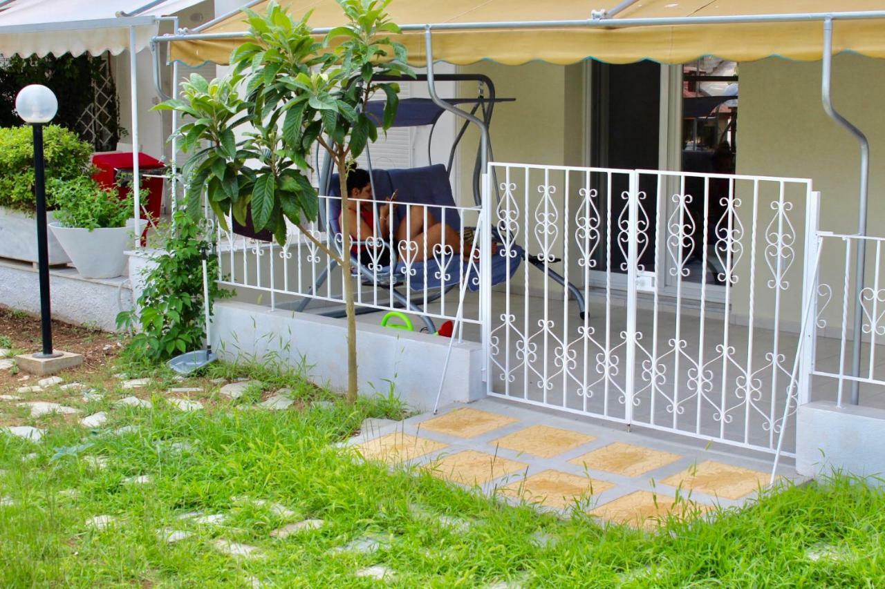 Anemos Apartment Palio Palaiontsiflikion Exterior photo